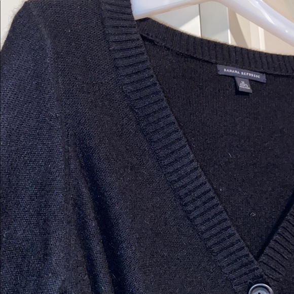 Banana Republic black 4 button cardigan sweater with detached belt. - Picture 12 of 13